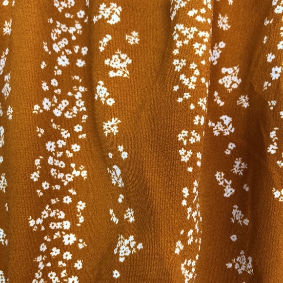 BCBG Paris Floral Stripe 3/4 Sleeve Woven Top Size M - Picture 10 of 14